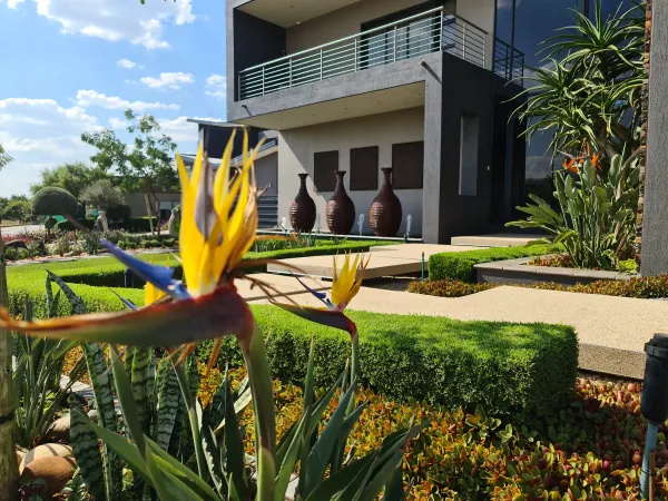 Residential garden design and landscaping Gauteng by Living Green Landscapes