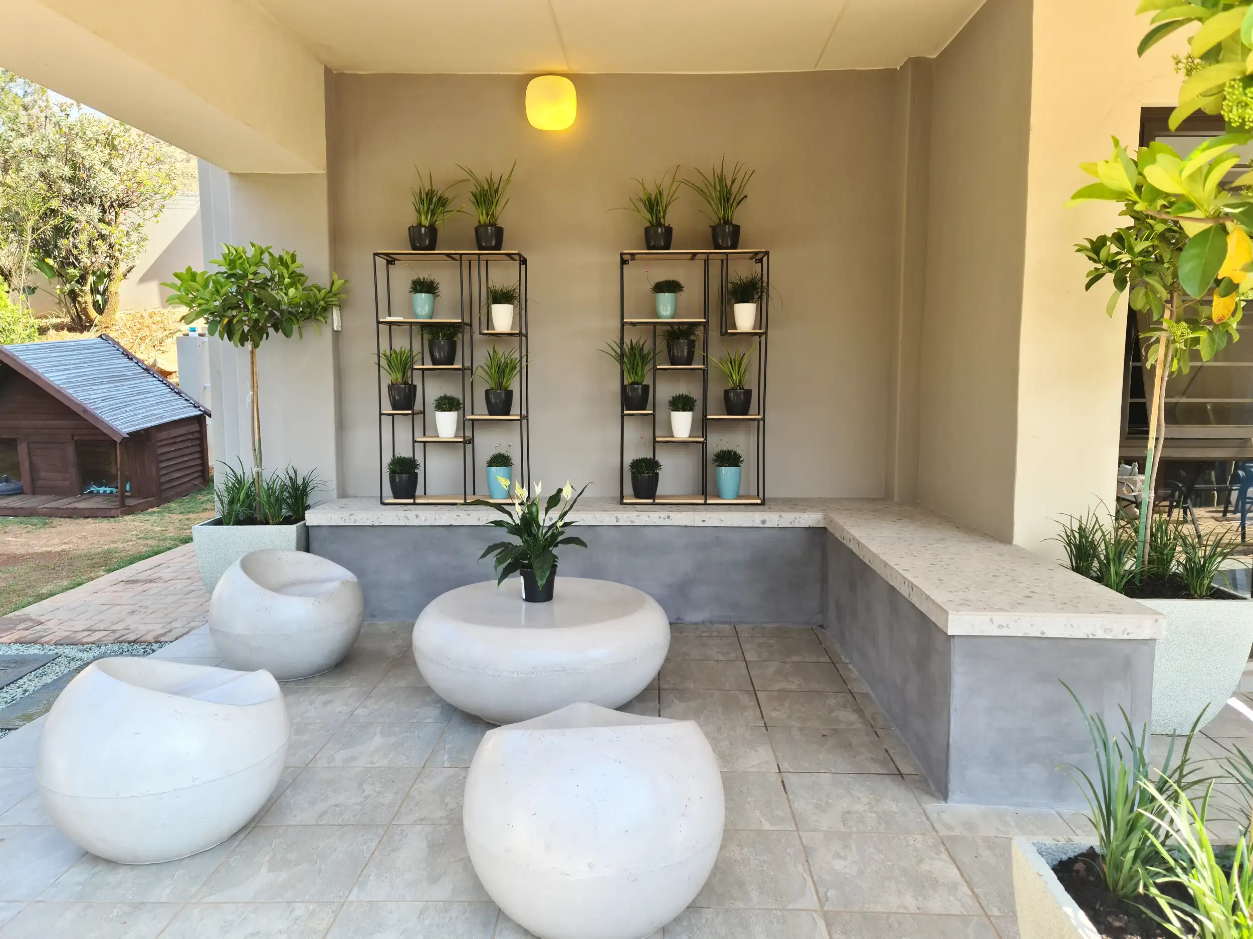 Garden décor and decorative landscaping elements by Living Green Landscapes