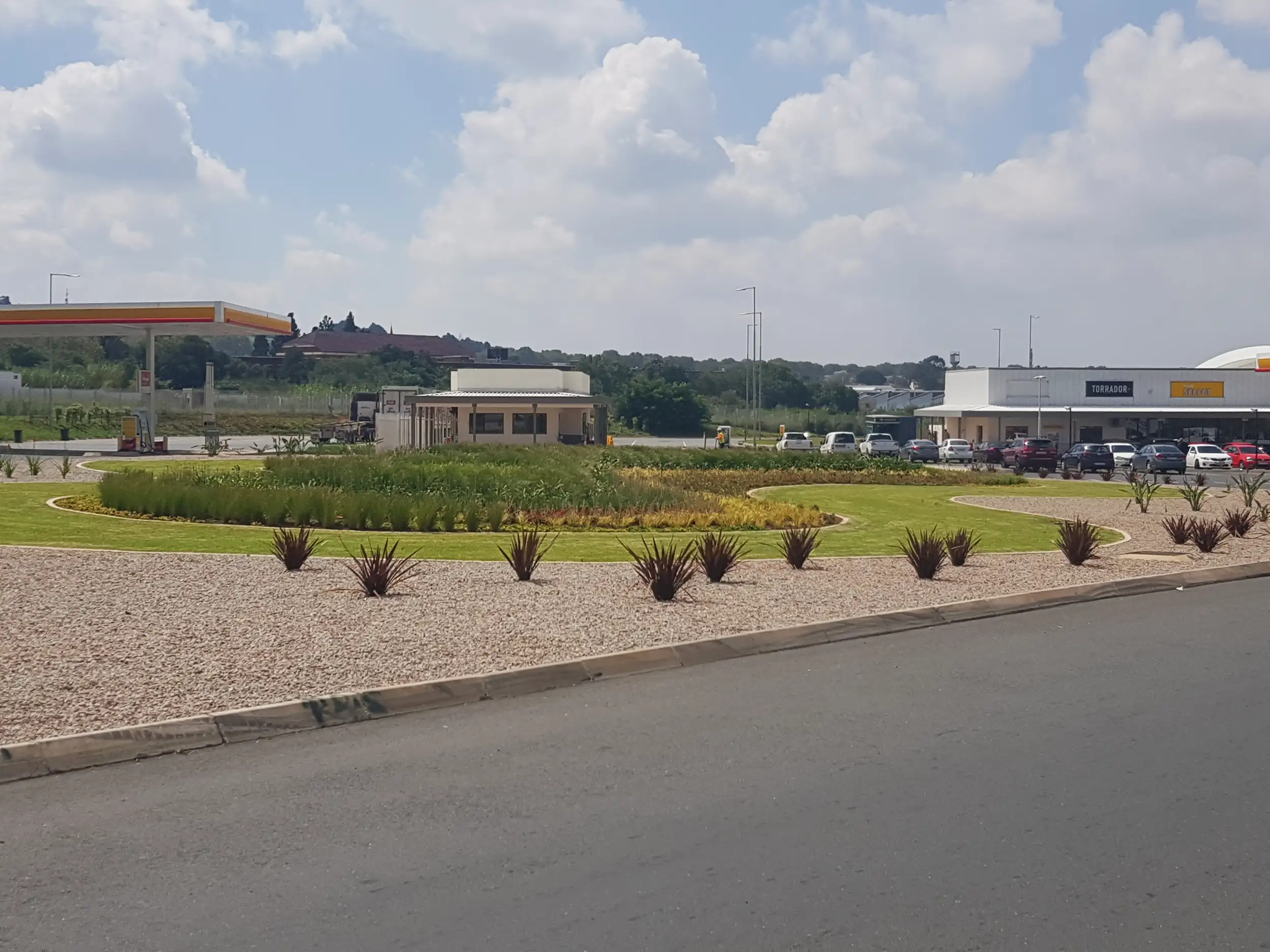 Commercial Landscaping projects by Living Green Landscapes